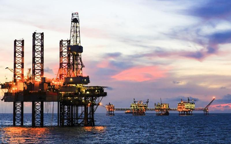 Giá dầu hồi phục không tạo cơ hội đồng đều