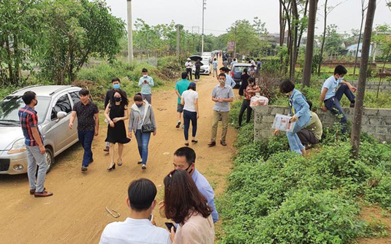 Sốt ảo đất nền Hòa Lạc, chính quyền thờ ơ