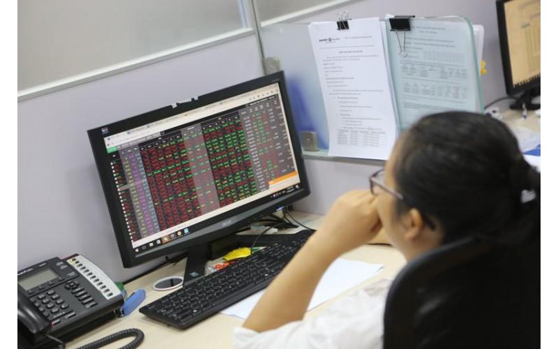 Thanh khoản: Cần giải pháp cho thị trường cổ phiếu